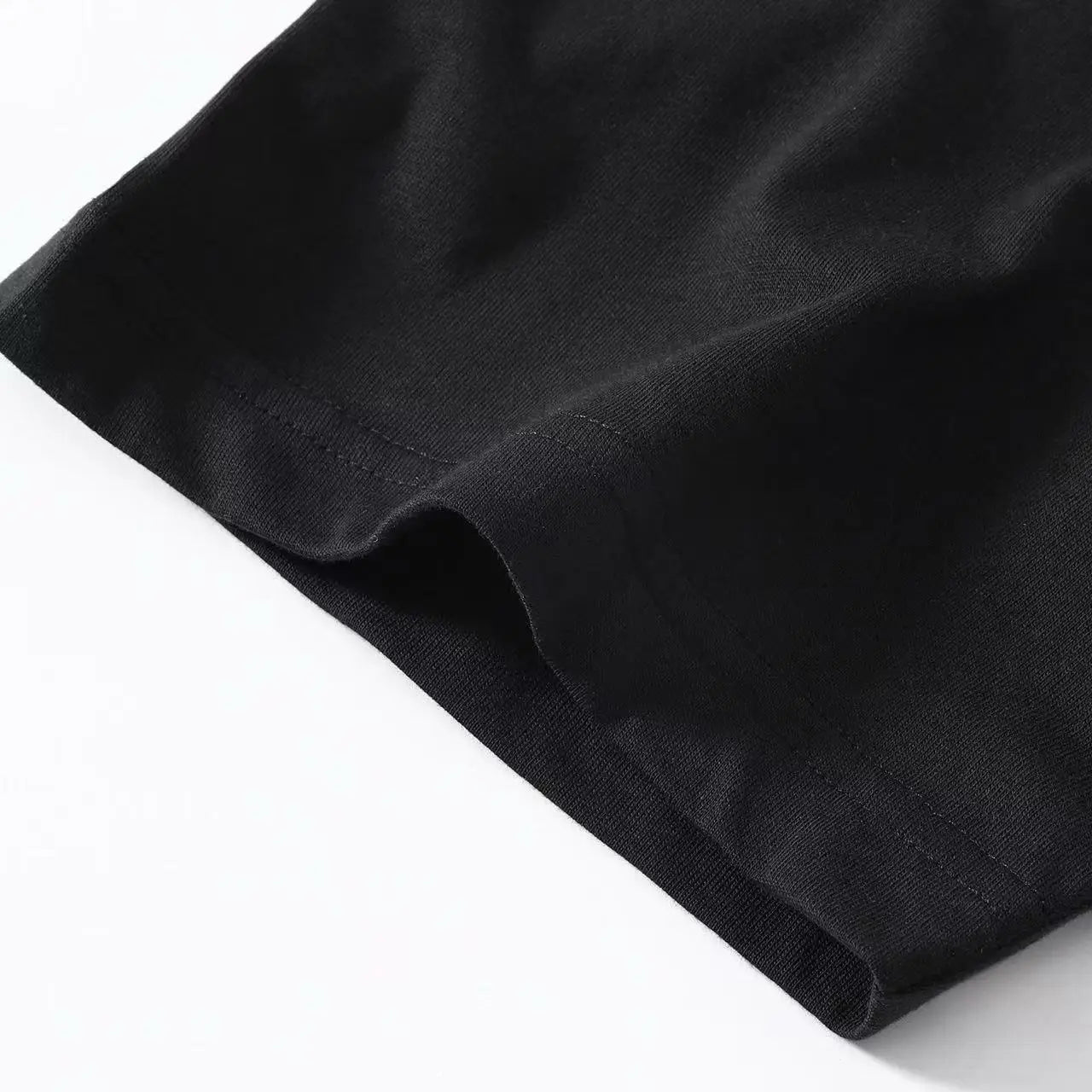 2025 One Piece White Beard & Luffy Tee – Men’s Cotton