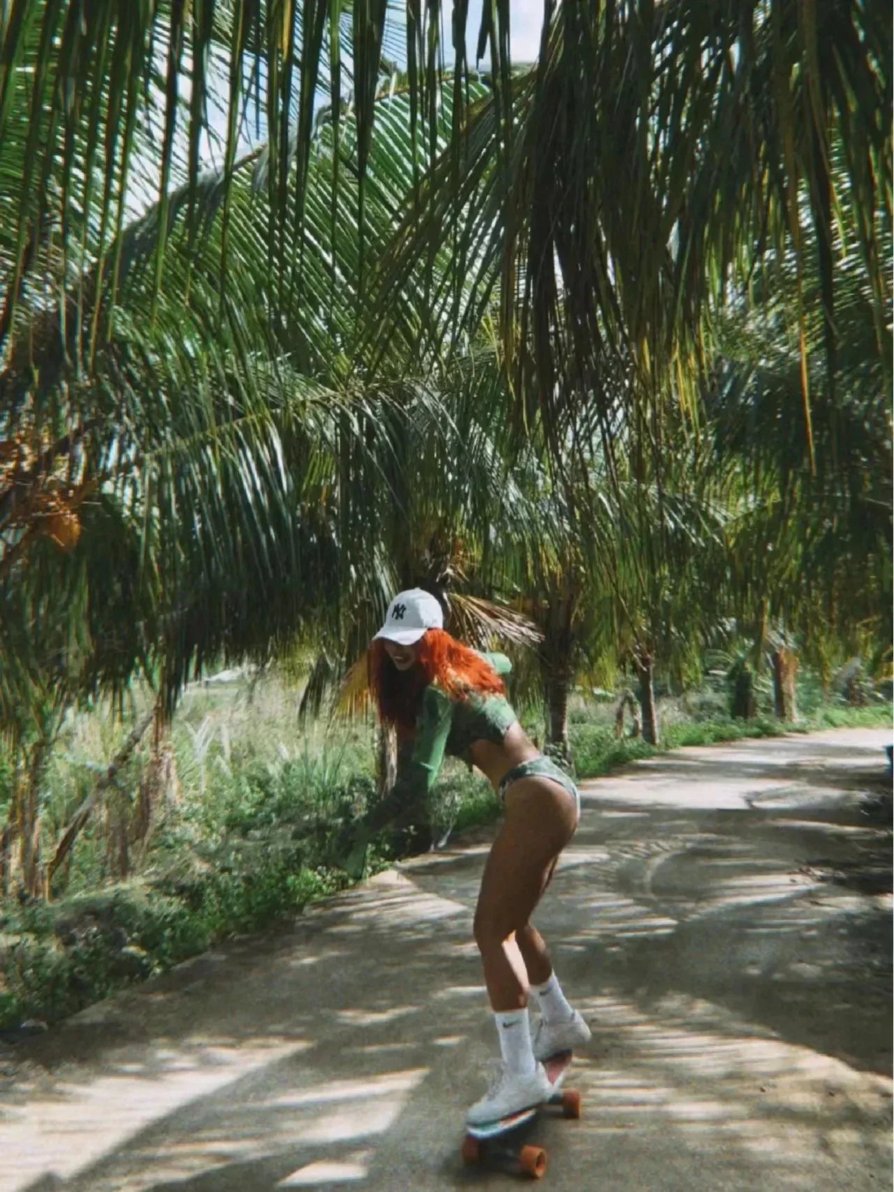 One Piece Zoro & Tashigi Loose Tee – Anime Style